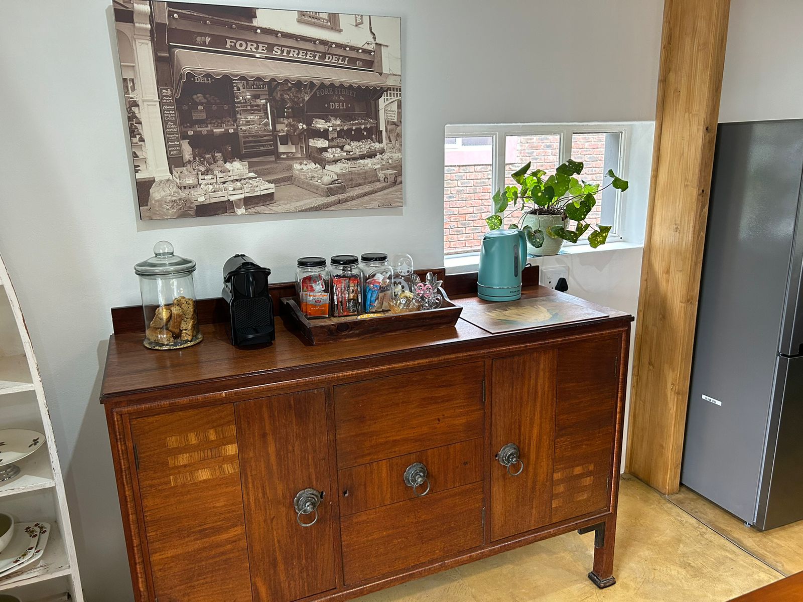 Kitchen coffee station